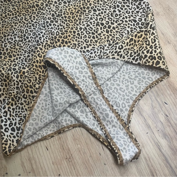 Pink Victoria’s Secret Animal Print Long Sleeve Thong Bodysuit - Picture 11 of 11